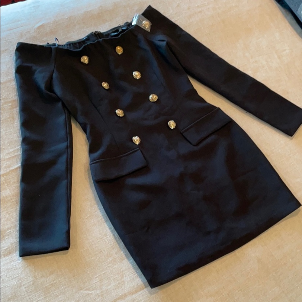 NEW NEVER WORN STRAPLESS DRESS